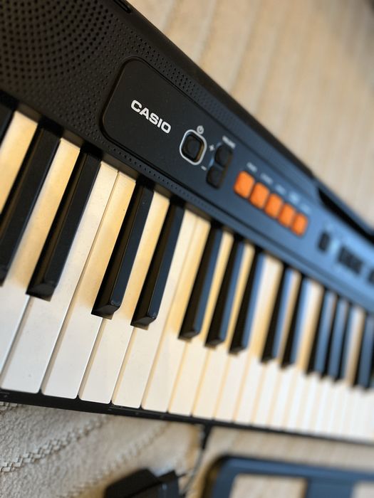 Teclado Casio Casiotone CT-S100, como novo, pouco uso