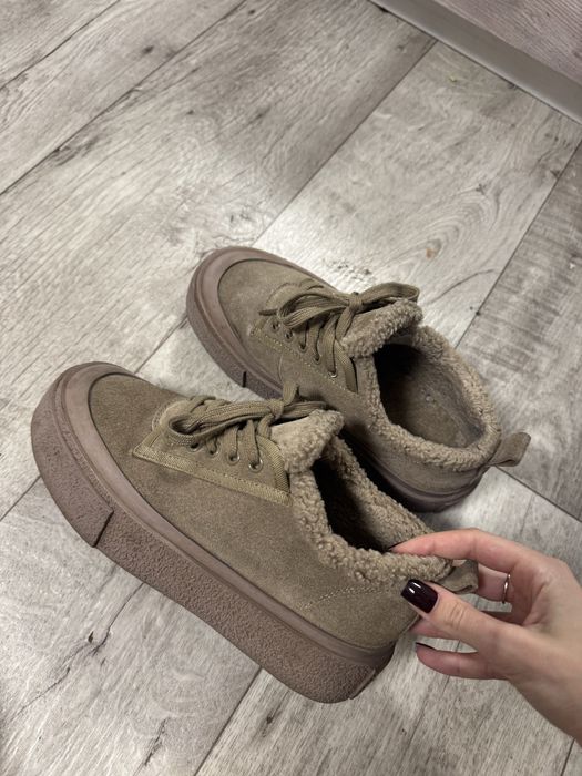 Кеды теплые.