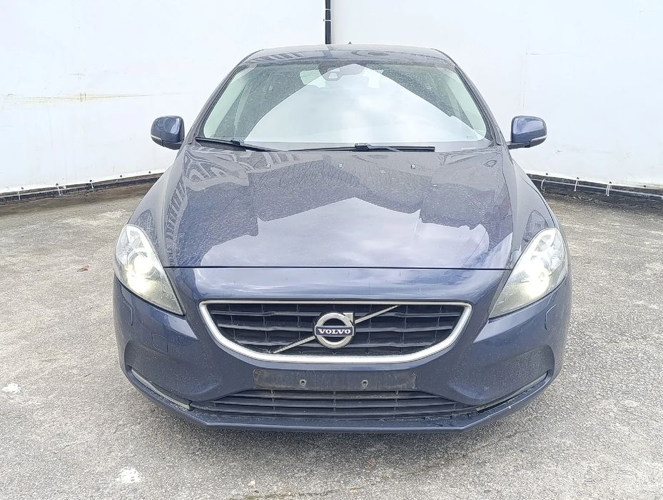 Frente completa VOLVO V40 Hatchback