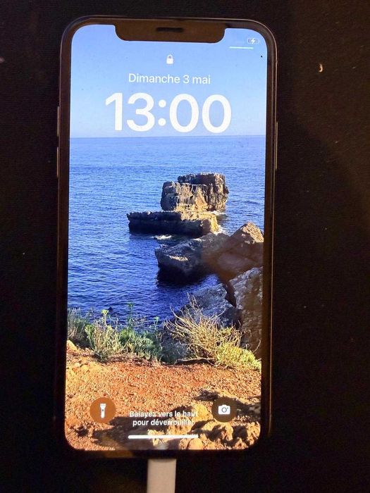 iPhone XS 64GB Branco desbloqueado