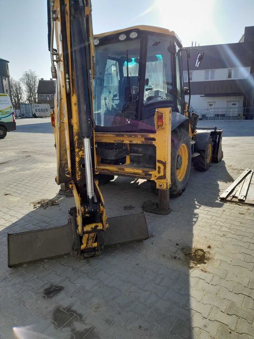 Koparko-ładowarka JCB 3CX