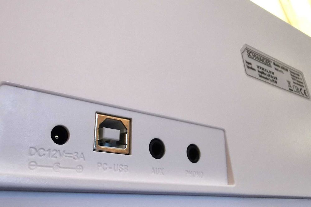 Ламповая Bluetooth аудиосистема Schwaiger VTA System