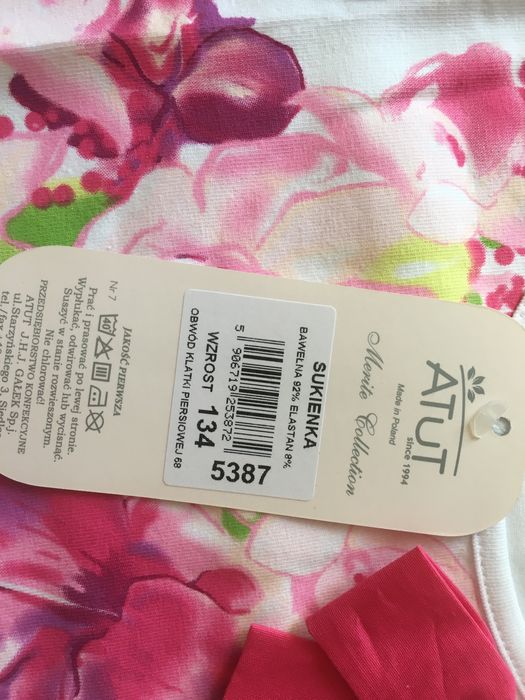 Sukienka firmy Atut 134 nowa z metką