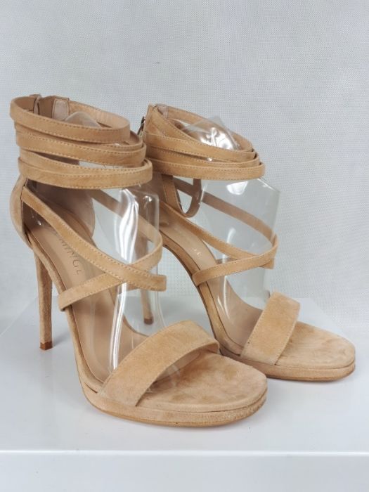 Ekskluzywne sandały EVA MINGE cieliste nude rzemyki szpilki skóra 40