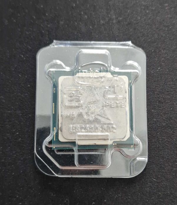 Intel Core i5-10600K 6C/12T 4.8 GHz LGA1200
