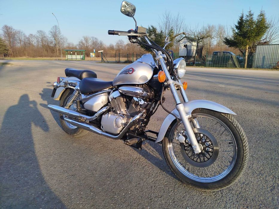 Suzuki Intruder VL 125