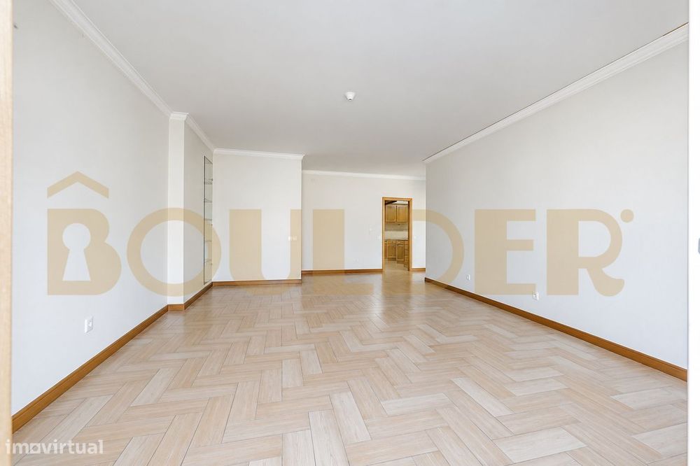 Andar moradia T3 em Fervença