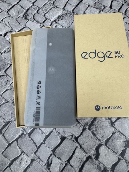 New Motorola Edge 50 Pro 12/512gb Black Beauty читаєм опис