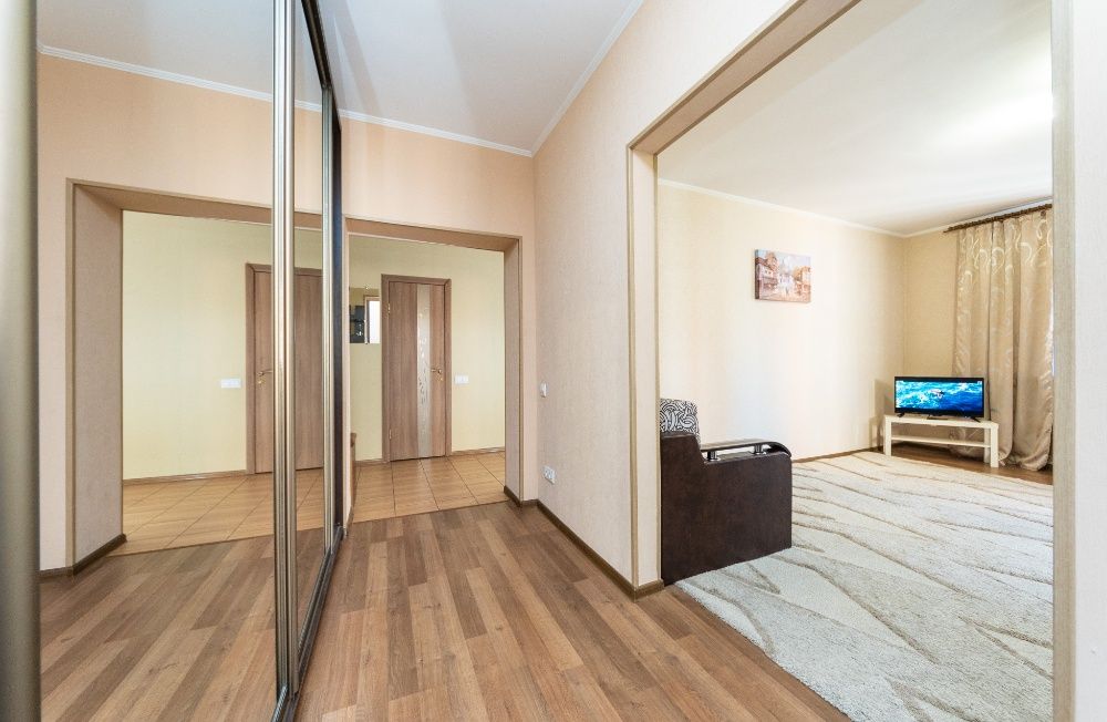 Посуточно! Двушка рядом с Центральным парком в престижном ЖК!