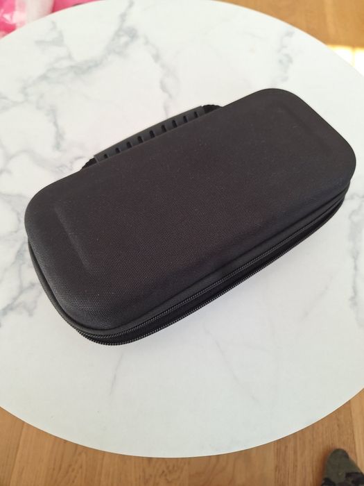 Etui na Nintendo Switch.