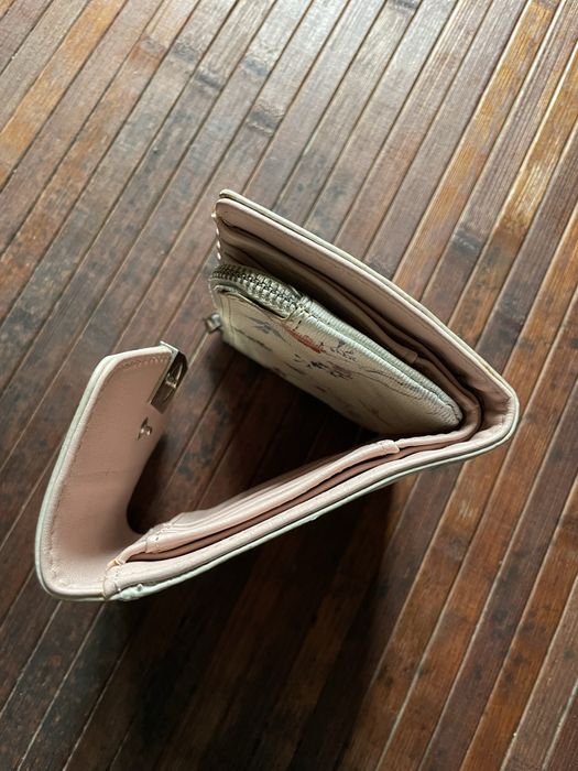 Porta moedas Parfois com multi-areas internas