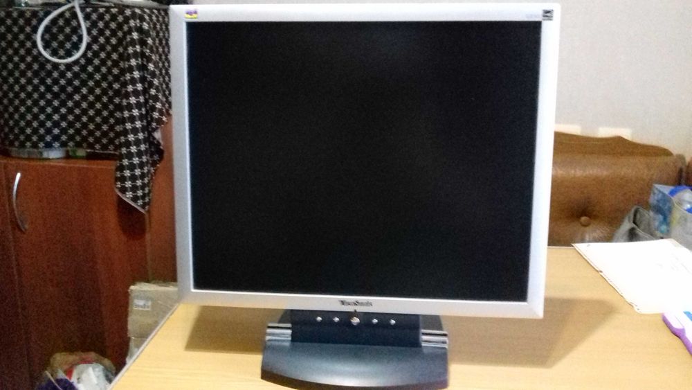 монітор ViewSonic VA702 17''