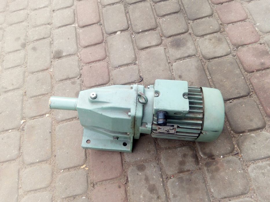 Silniki jednofazowe 230 V i trójfazowe 400 V