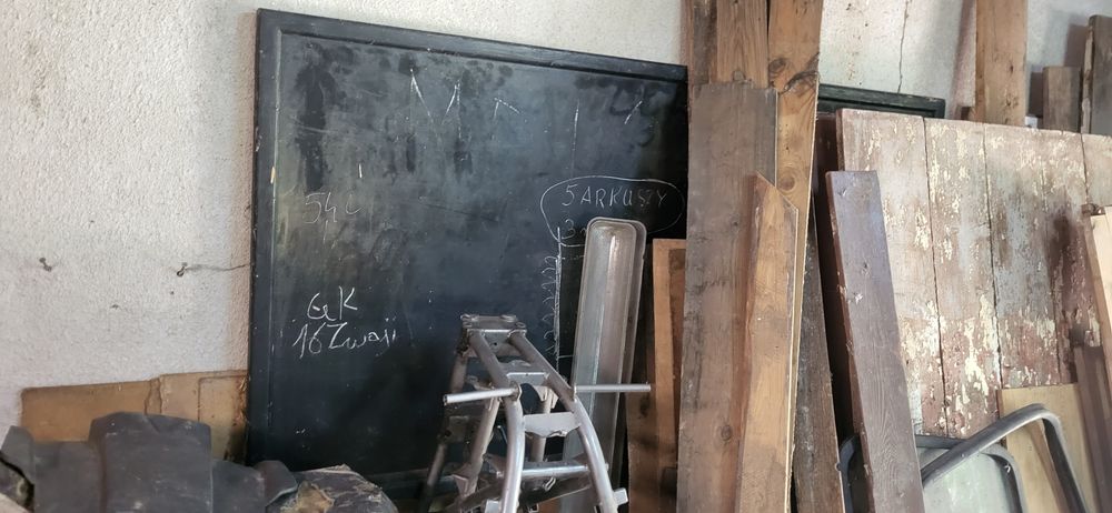 Tablica szkolna dwie sztuki do warsztatu lub szkoły