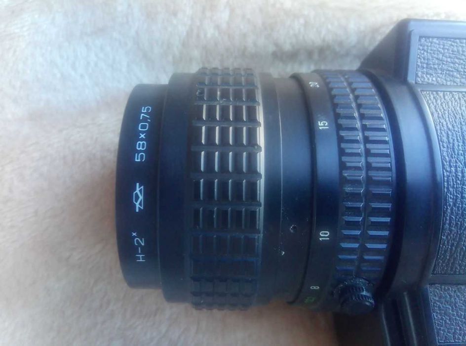 Кинокамера Зенит Кварц-8XL видеокамера в родном чехле