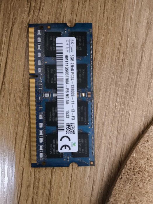 Pamięć RAM 8GB DDR3L 1600 MHz (SK hynix).