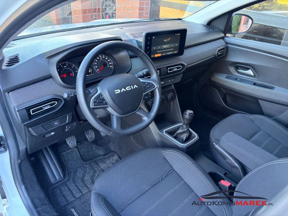 Dacia Jogger 1.0 benzyna / 110 KM / 7- osobowy / 6 biegów / zadbany / zamiana