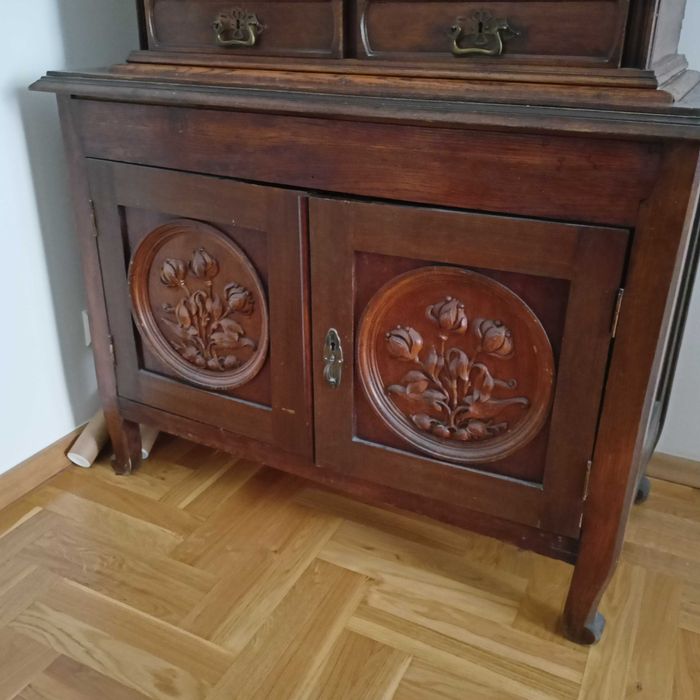 Kredens antyczny z nadstawką