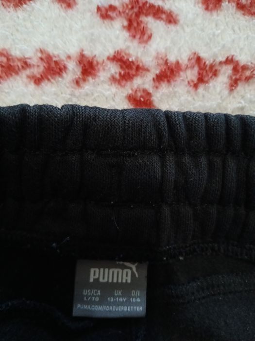 Sprzedam spodnie dresowe Puma