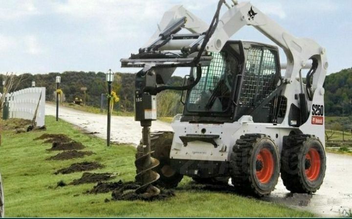 Буріння сваїв під електроопори, геошурупи