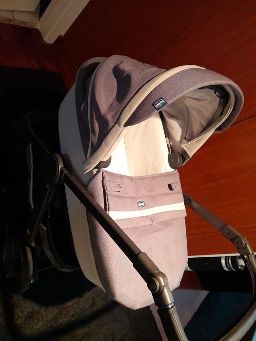 Carrinho bebé  Chico