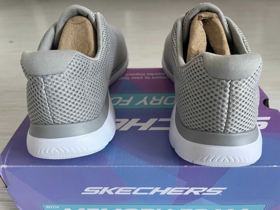 Buty damskie Skechers Summits r.41 (28cm) Memory Foam NOWE powystawowe