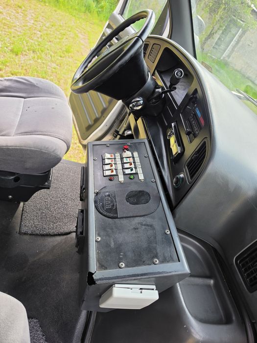 Ford e350 econoline karetka