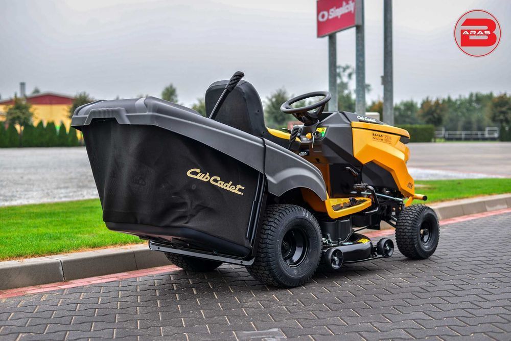 Traktor kosiarka Cub Cadet XT2 QR106 2 Cylindry Zamiatarka Tielburger
