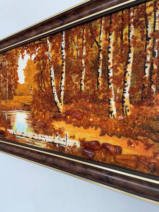 Продам унікальну картину з бурштину пейзаж