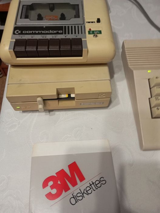 Komputer Comodore C64