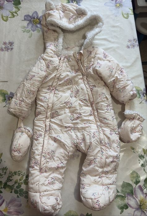 Зимовий комбінезон для дівчинки 74 р