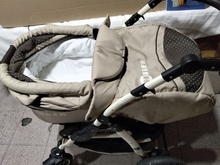 Carrinho e alcofa bebe Hiker