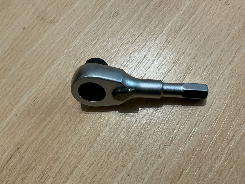 Унікальна ексклюзивна зручна мікро трещотка 1/4 для обмеженихПросторів