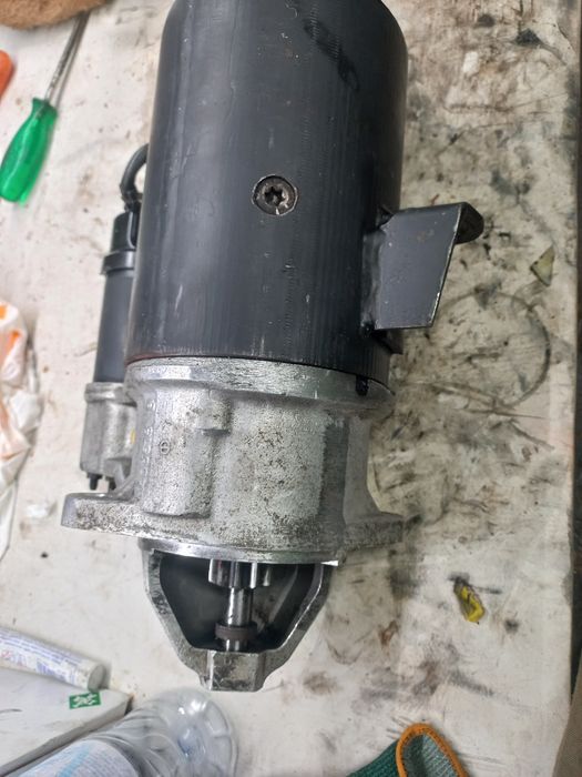 Motor de arranque UMM