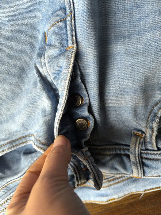 Джинси скіни на хлопця