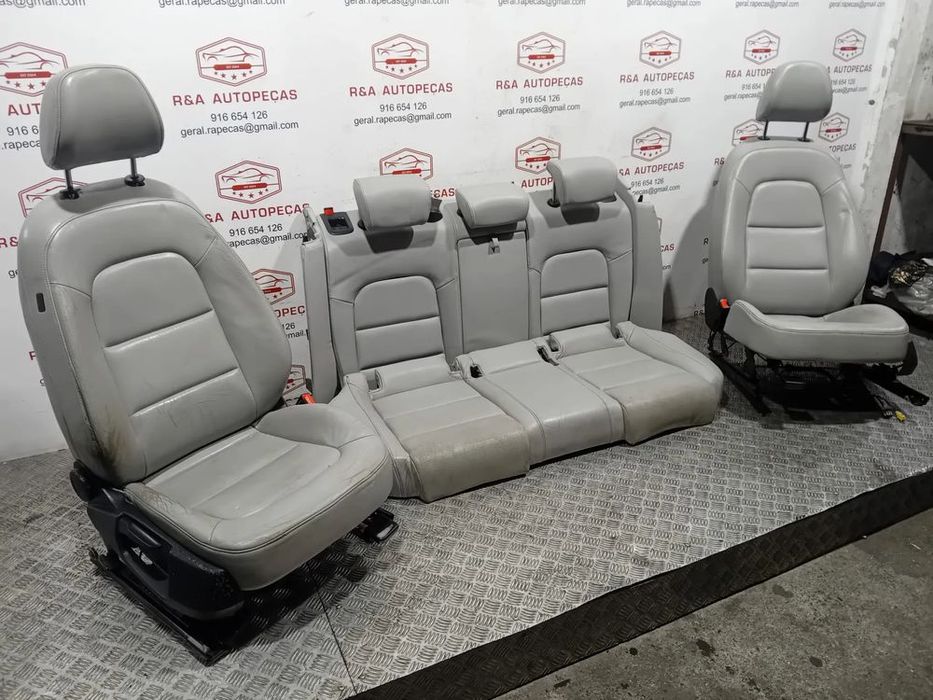 Conjunto de Bancos Audi A4 B8 em Pele Originais