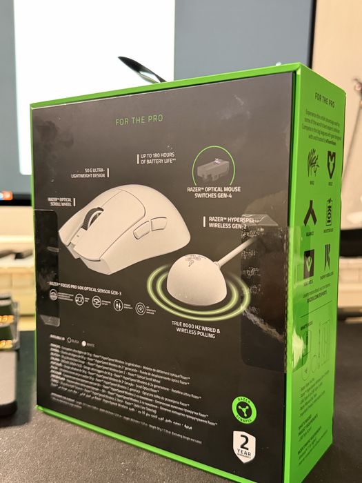 Razer Viper V4 Pro (White, Branco) Novo e selado de fabrica!