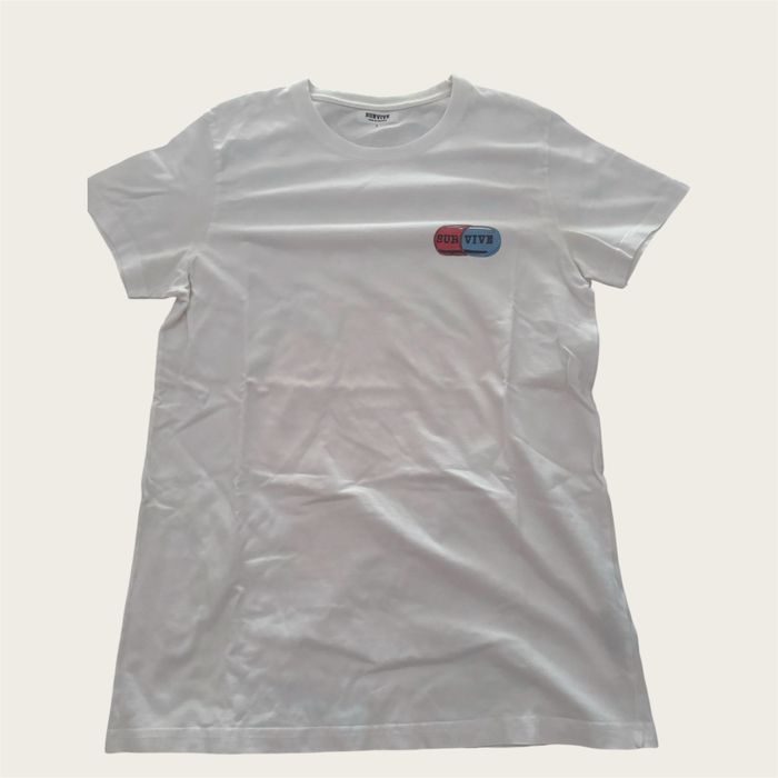 Tshirt Survive Branca