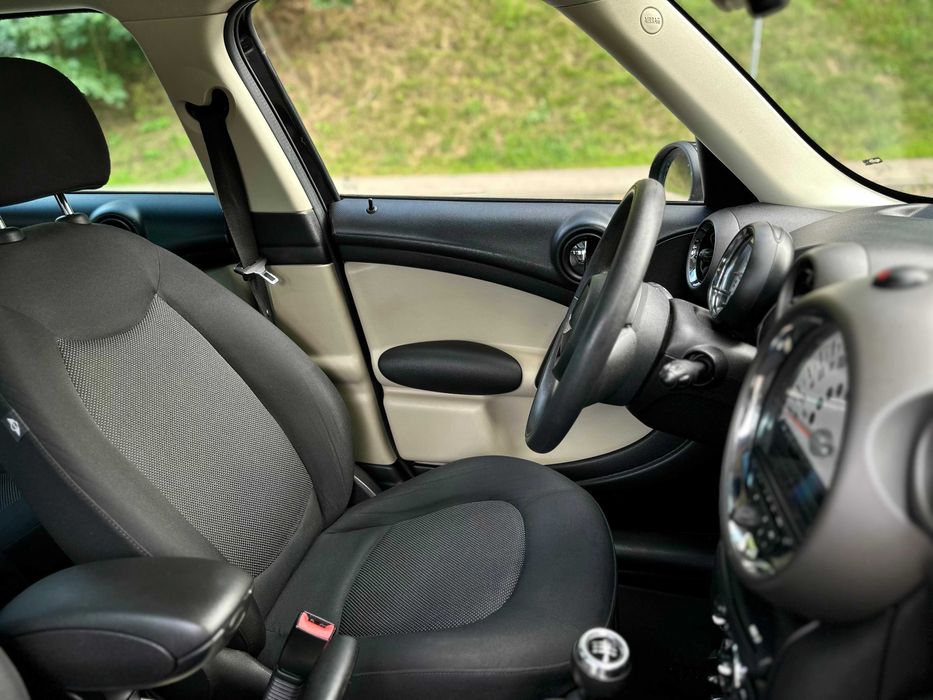 Mini Cooper Countryman  od 404 zl/mc