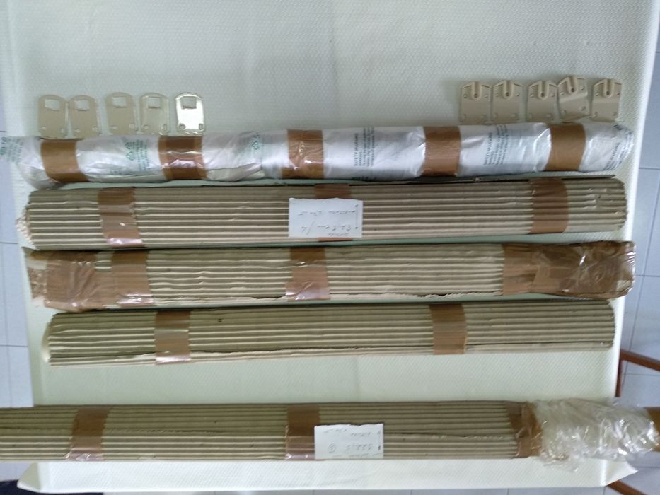 Persiana de rolo bege 100 % poliester lavável