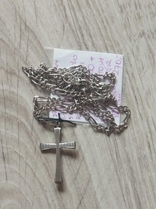 Srebrny łańcuszek figaro z krzyżykiem – elegancki zestaw męski - srebro 925