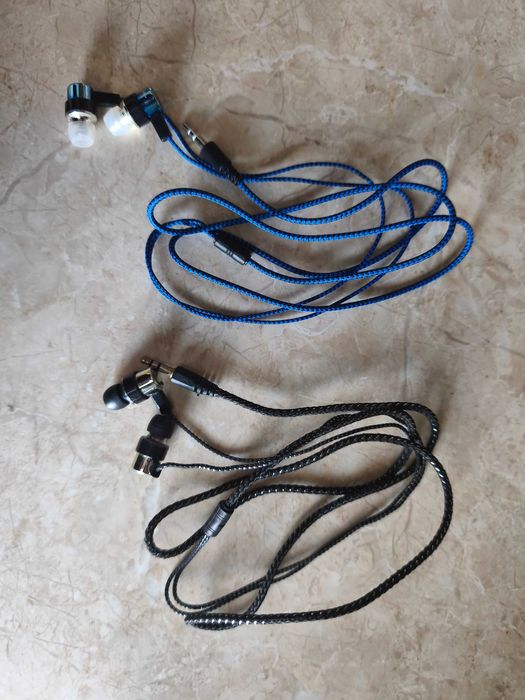 Вакуумні навушники — 2 пари