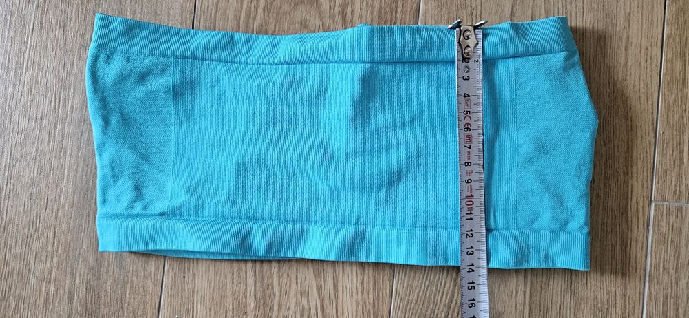 Niebieska opaska top croptop s - m jak nowy krotka bluzeczka z miseczk
