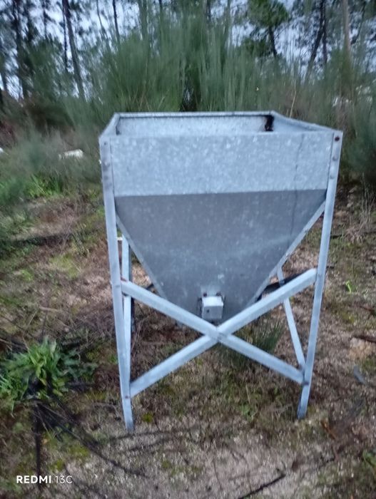 Vende se para desocupar