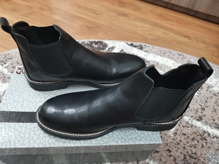 Черевики,чоботи,туфлі,чоловічі,шкіряні. Італія