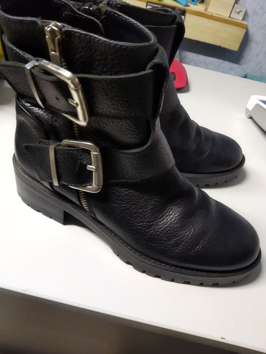 Продам ботиночки бренду Zara.