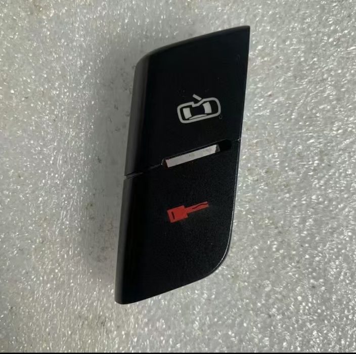 Кнопки та панелі Audi A4 B6 / B7 (Ауді А4 Б6 Б7)