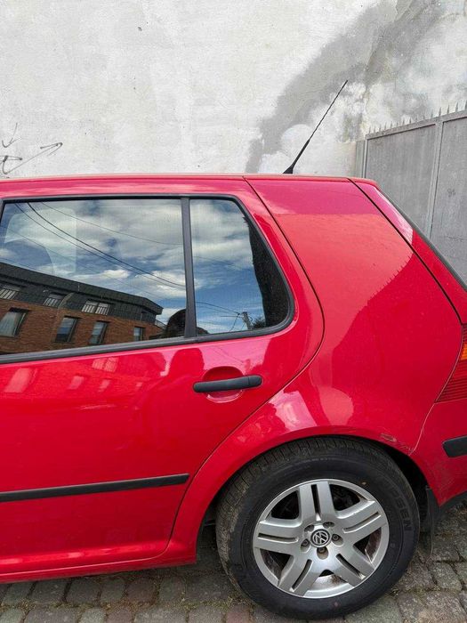 Volkswagen Golf 2002