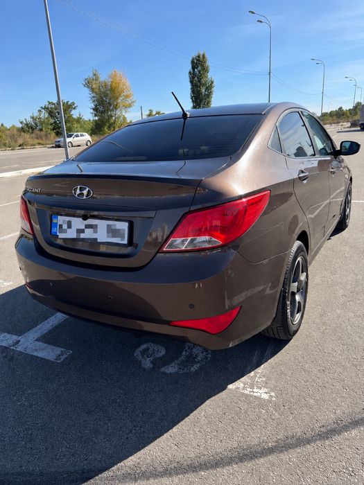 Hyunda Accent 1.6 Автомат газ/бенз