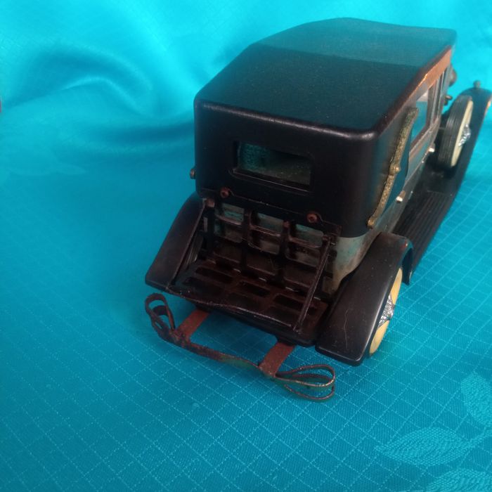 2 Carros usados antigos